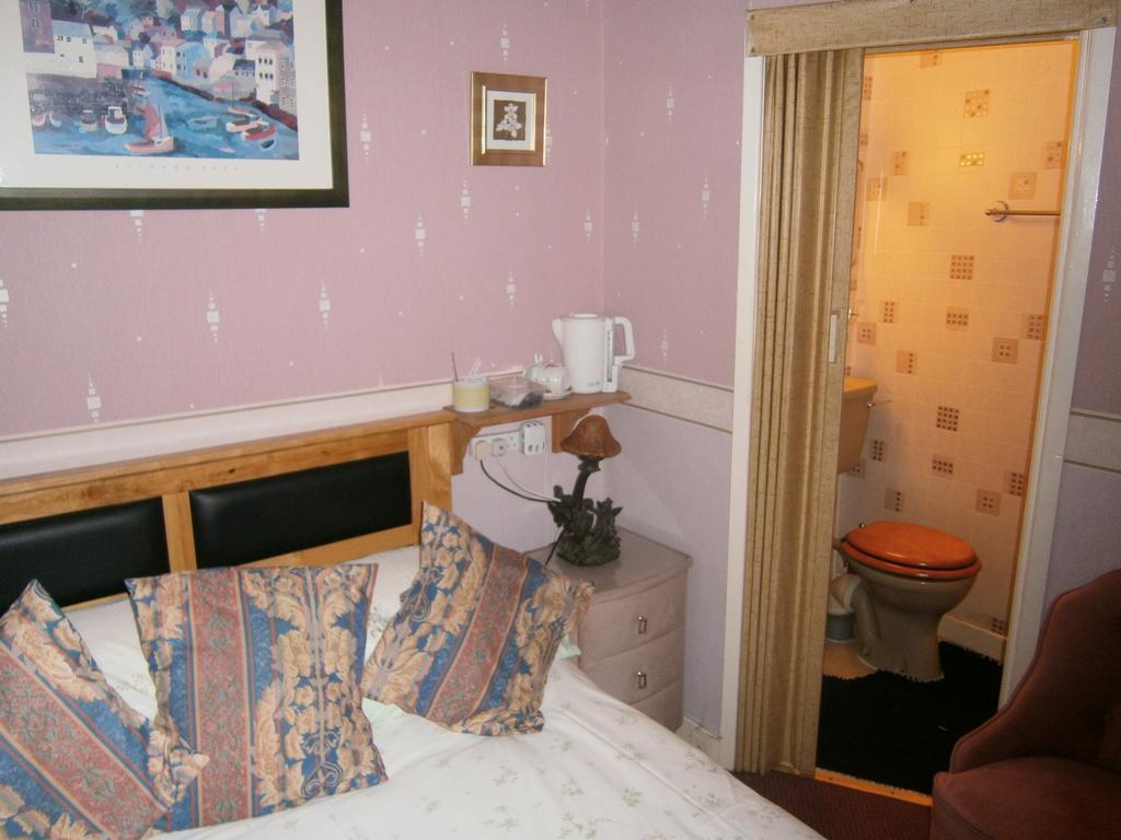 بلاكبول Guesthouse The Royale Hotel المظهر الخارجي الصورة
